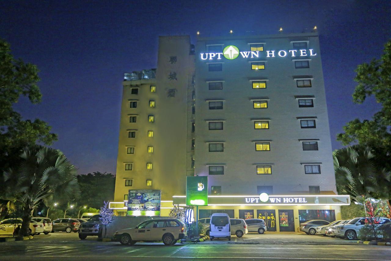 Uptown Hotel Янгон Екстер'єр фото