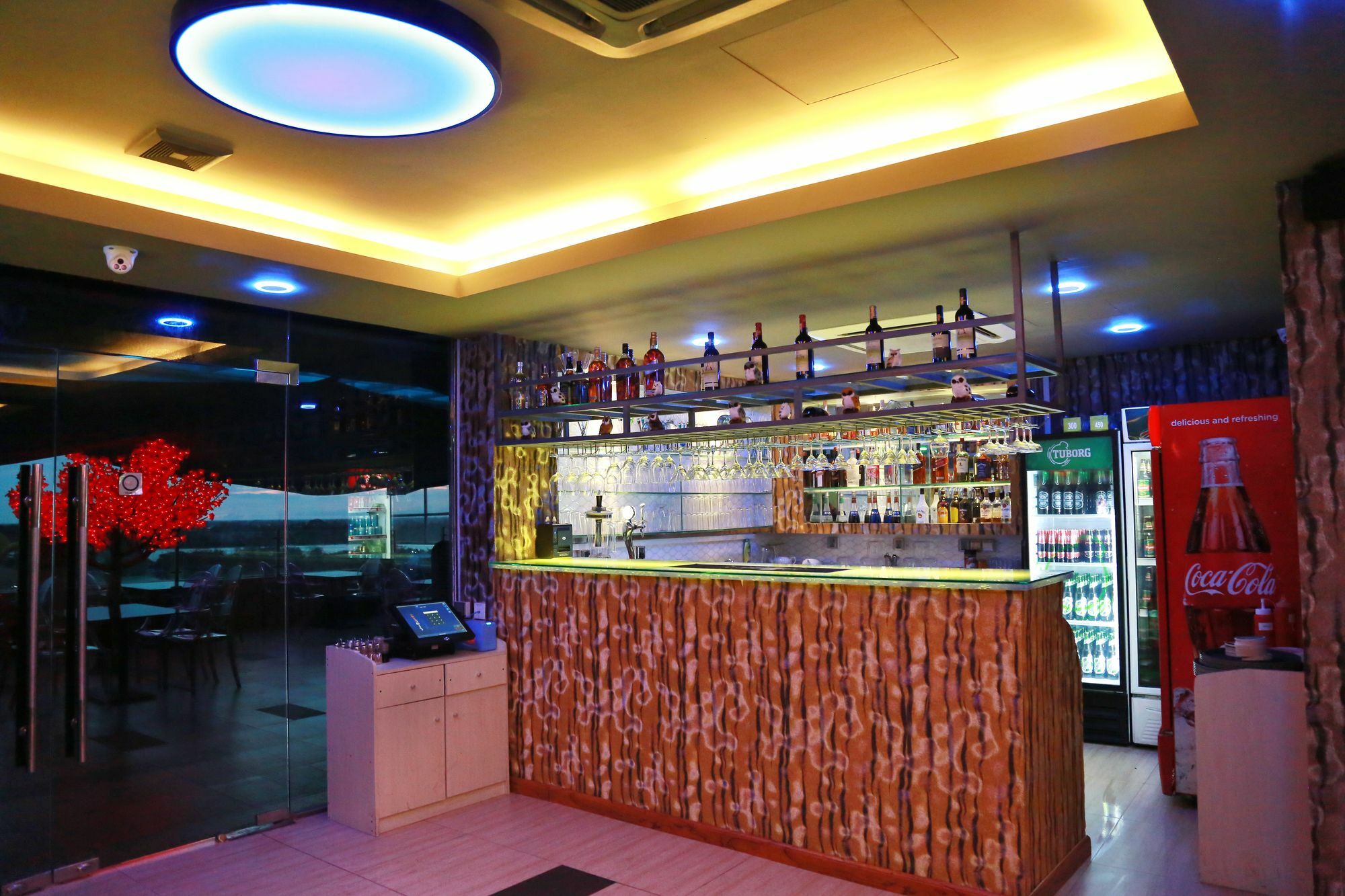 Uptown Hotel Янгон Екстер'єр фото